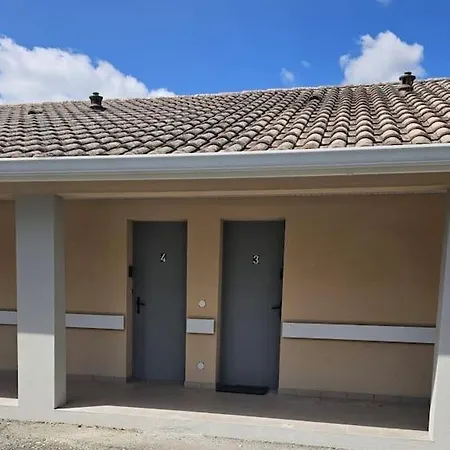 Avec Jardin Et Parking 04